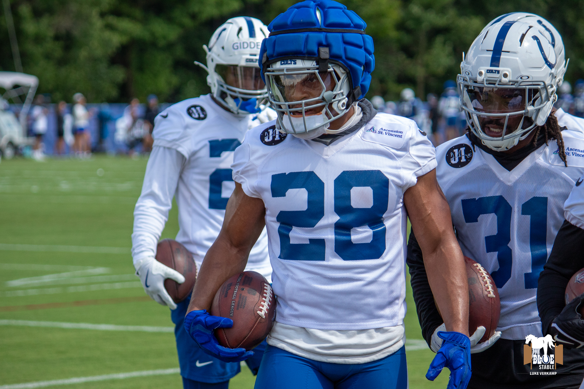 Colts offense outlasts Cardinals despite a second half collapse from its defense